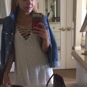 Kendal & Kylie lace up dress